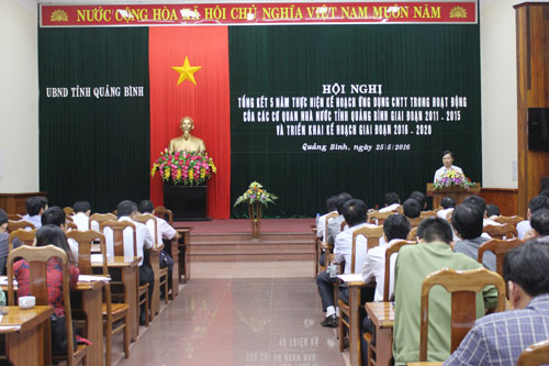https://www.quangbinh.gov.vn/3cms/upload/qbportal/Image/TintucSuKien/2016/05/CNTT1.jpg